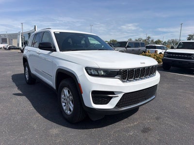 2024 Jeep Grand Cherokee Laredo