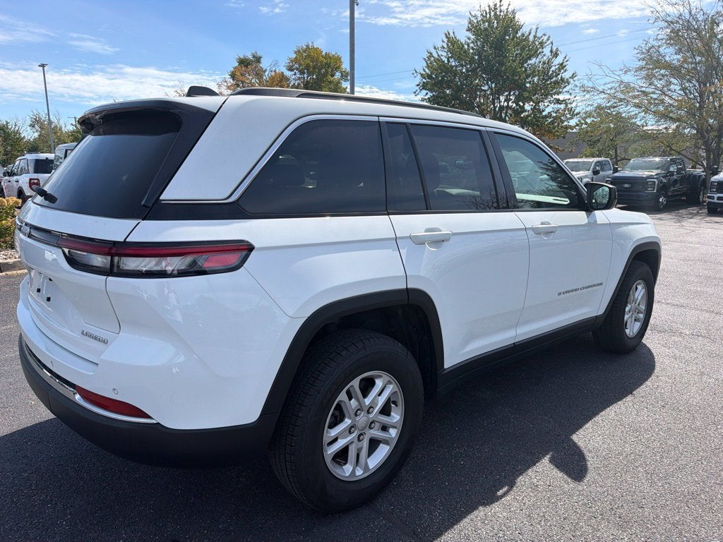 2024 Jeep Grand Cherokee Laredo