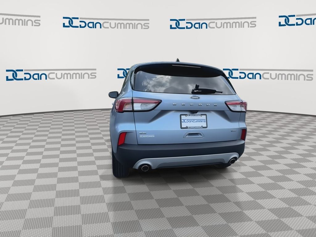 2022 Ford Escape Hybrid SE