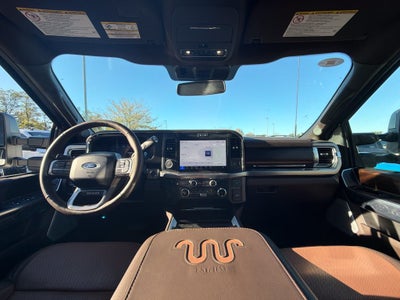 2025 Ford F-450SD King Ranch