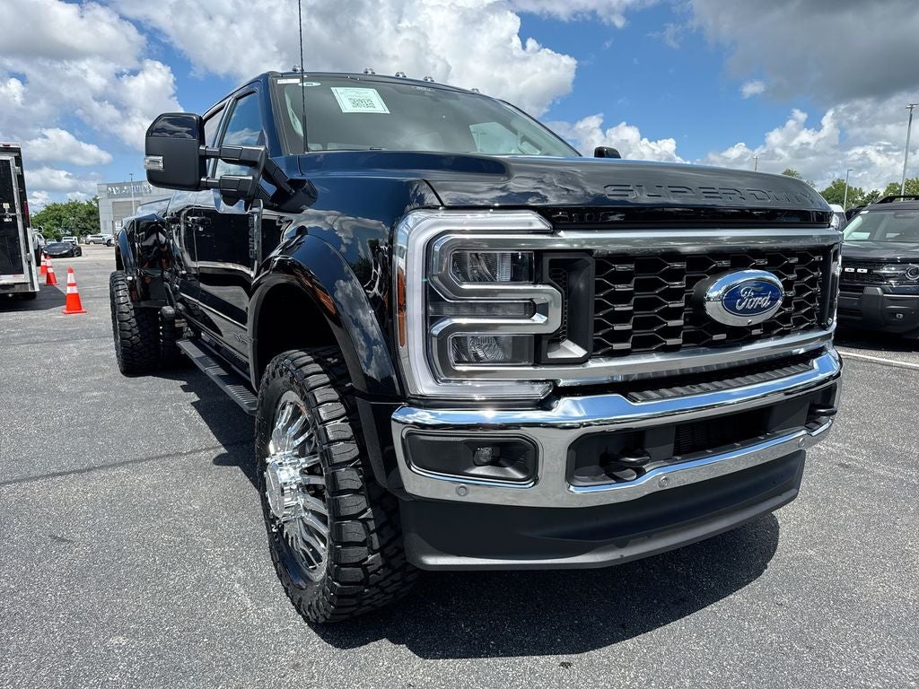 2026 Ford F-450SD Lariat
