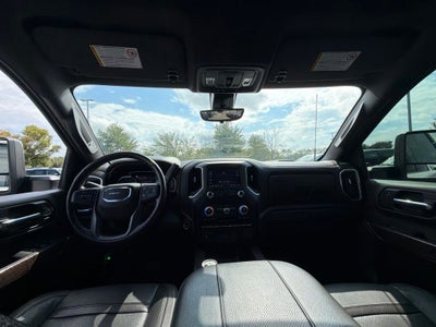 2023 GMC Sierra 2500HD Denali