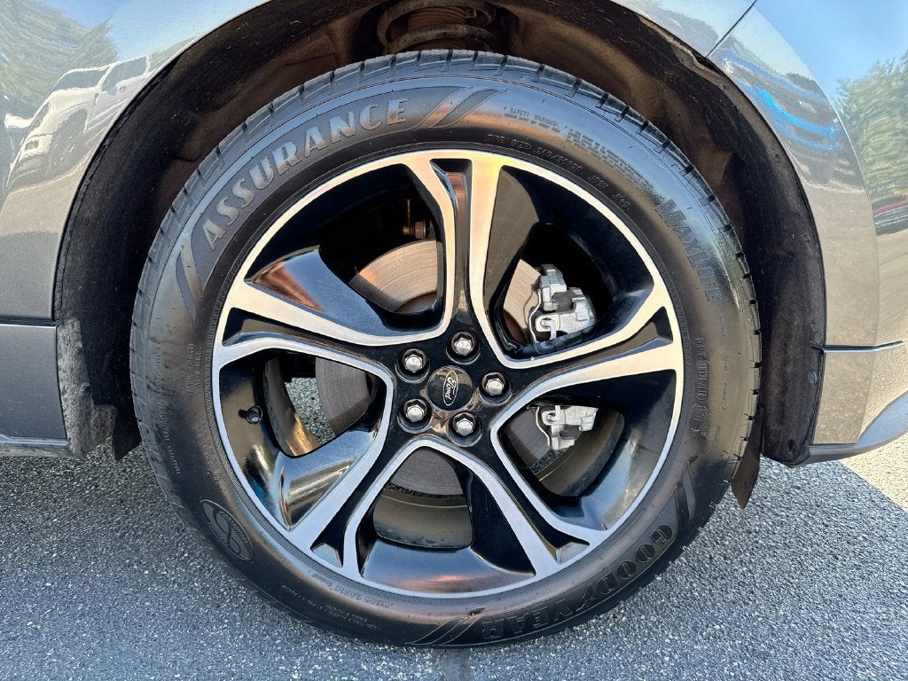 2019 Ford Edge ST
