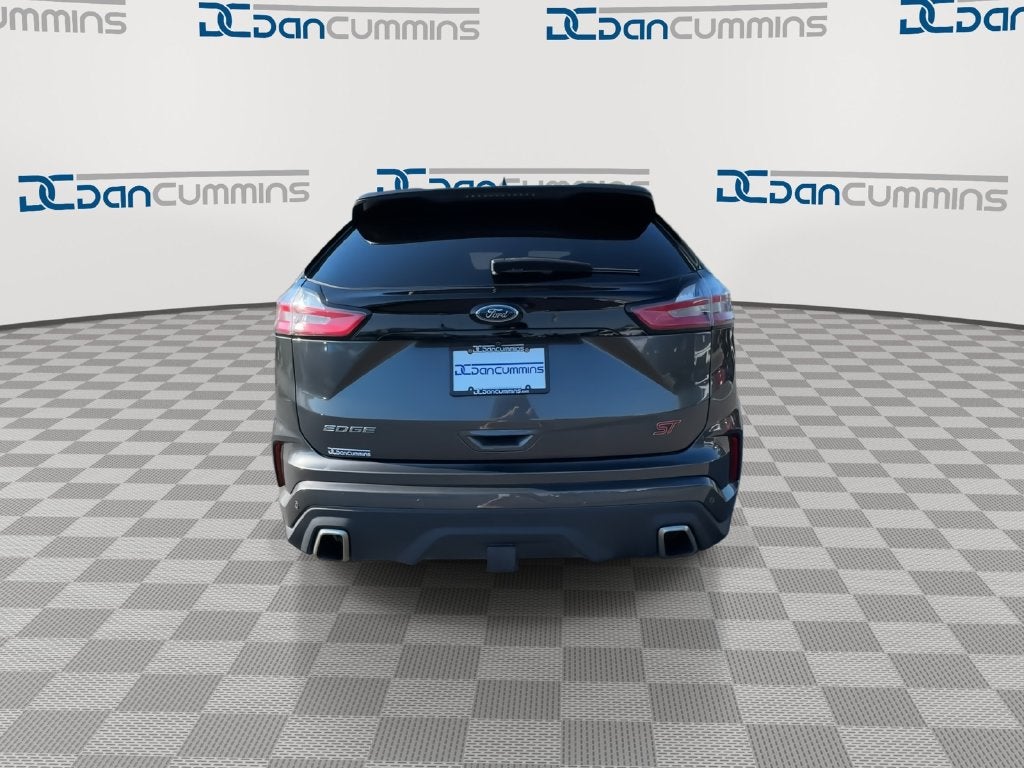 2019 Ford Edge ST