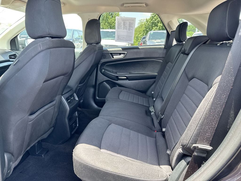 2020 Ford Edge SE