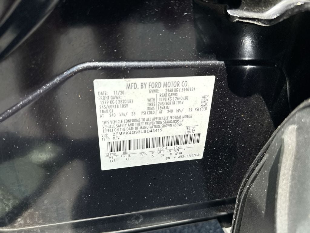 2020 Ford Edge SE