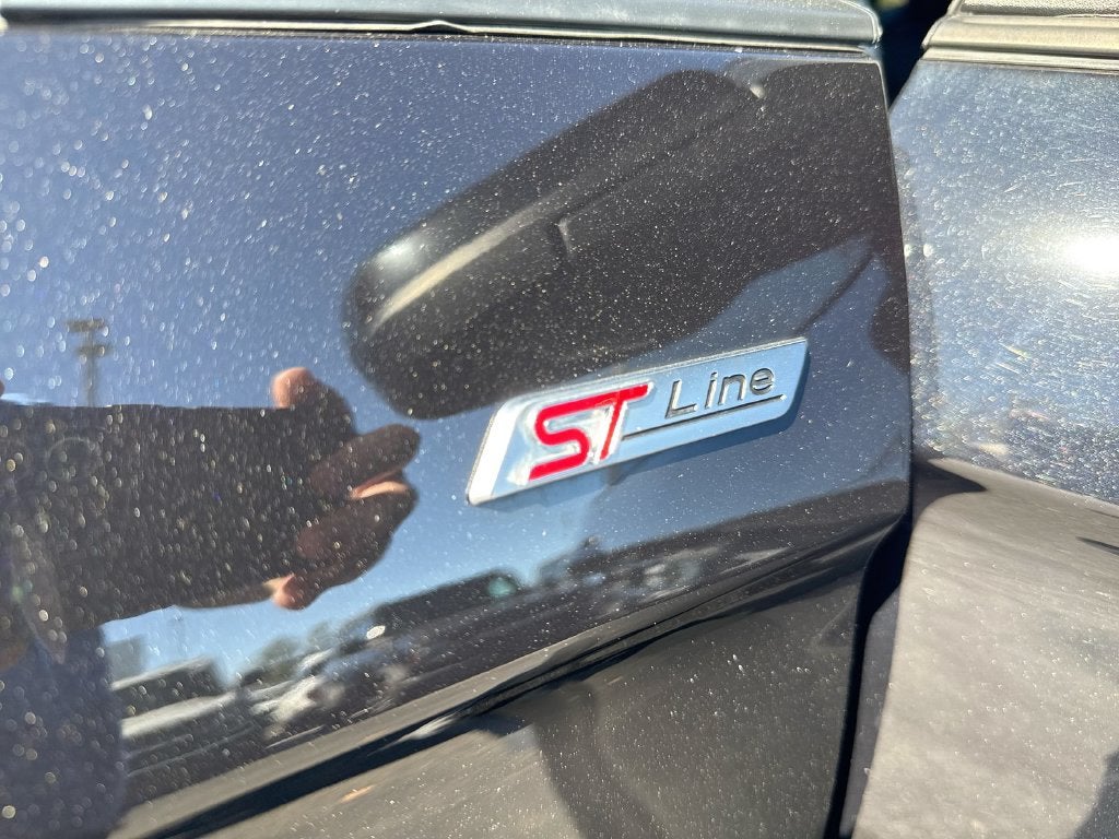 2022 Ford Edge ST Line