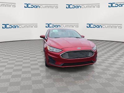 2020 Ford Fusion SE