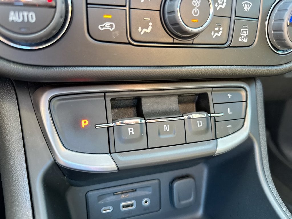 2022 GMC Terrain AT4