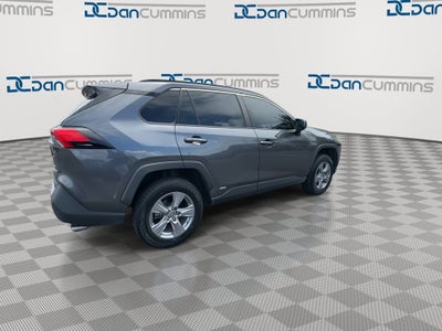 2022 Toyota RAV4 Hybrid LE