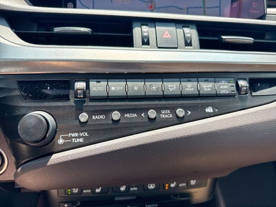 2019 Lexus ES 350 Luxury