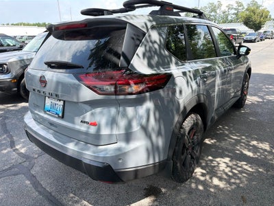 2025 Nissan Rogue Rock Creek