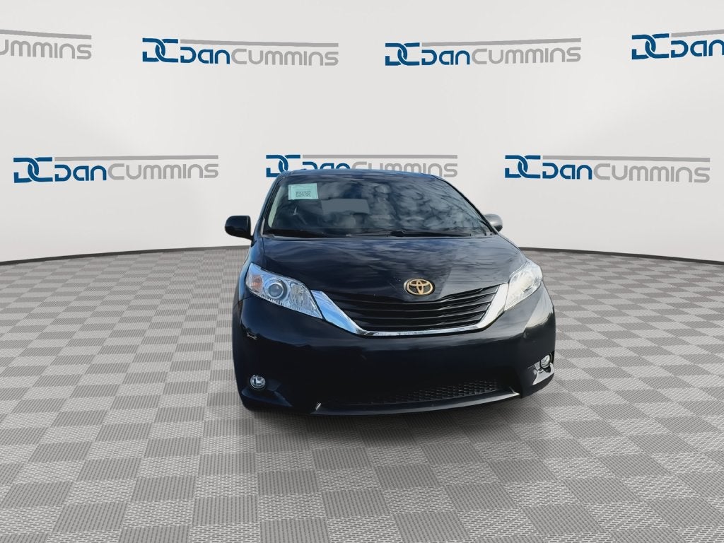 2014 Toyota Sienna LE