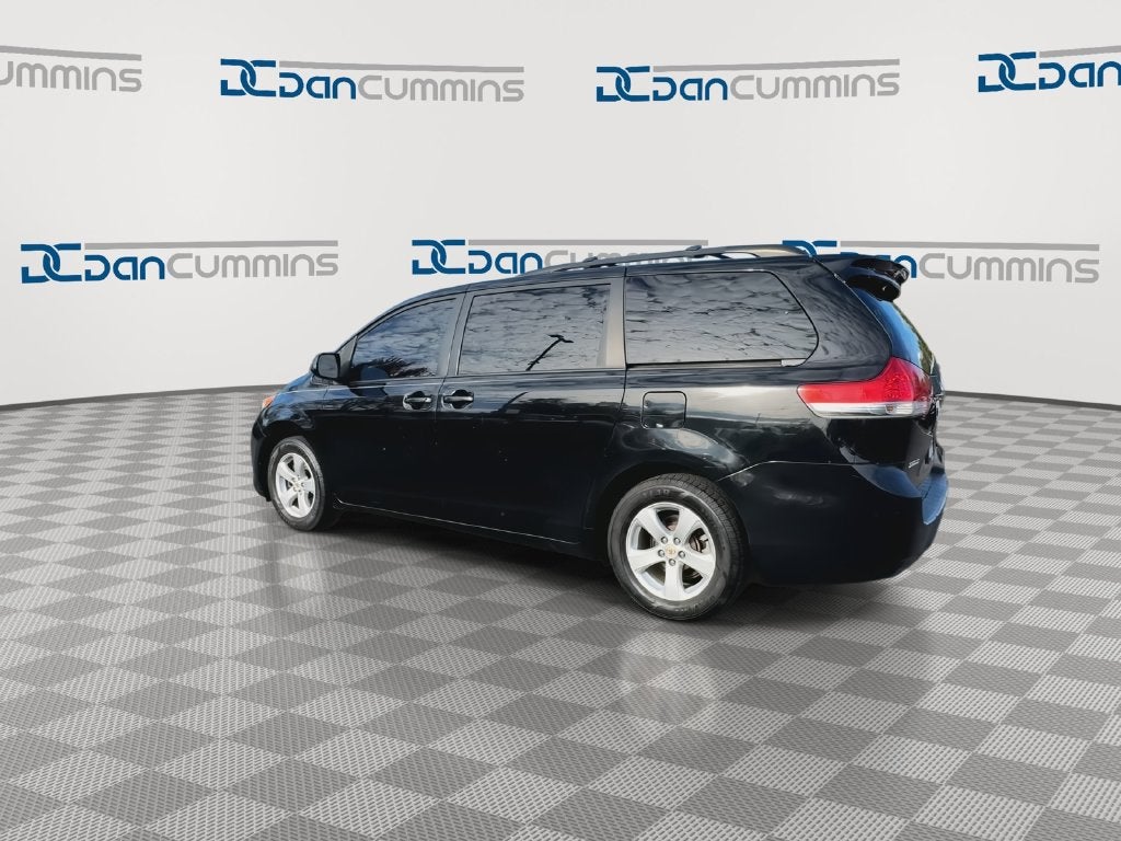 2014 Toyota Sienna LE