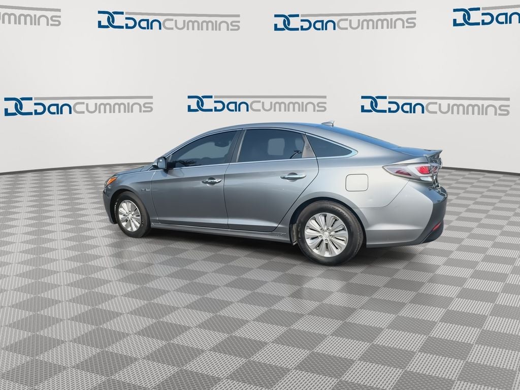 2017 Hyundai Sonata Hybrid SE