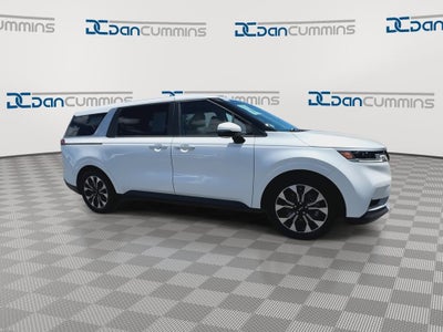 2022 Kia Carnival EX