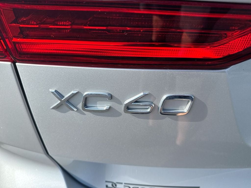 2019 Volvo XC60 T5 Momentum