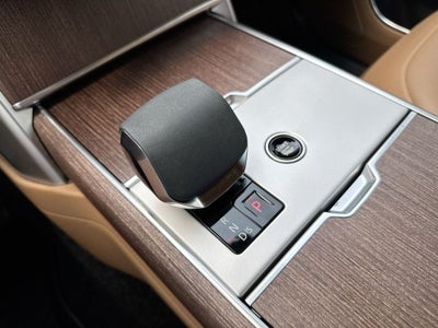 2024 Land Rover Range Rover SE