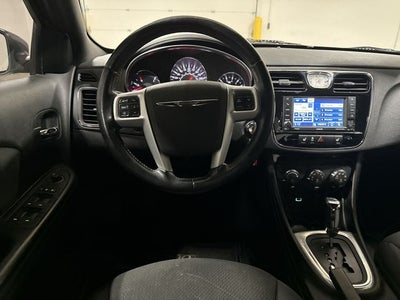 2012 Chrysler 200 Touring