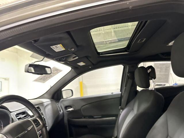 2012 Chrysler 200 Touring