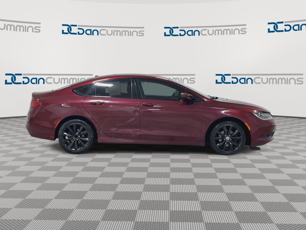 2015 Chrysler 200 S