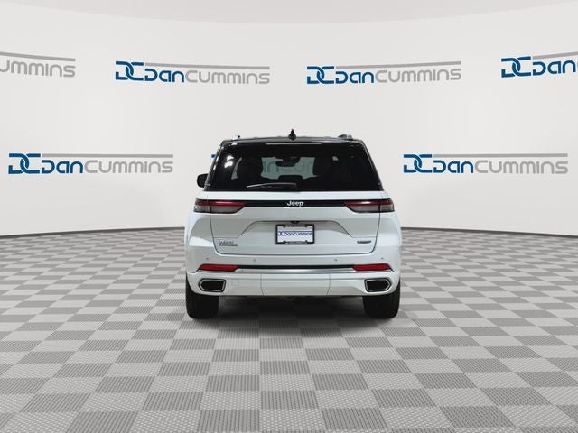 2023 Jeep Grand Cherokee Summit