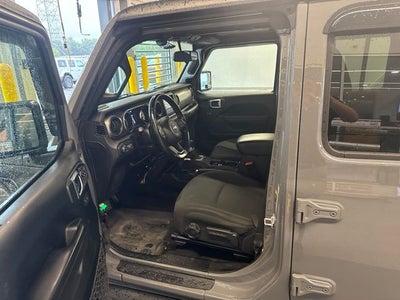 2021 Jeep Gladiator Willys