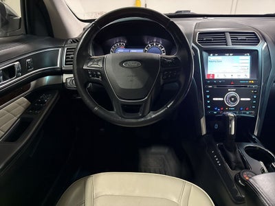 2017 Ford Explorer Platinum