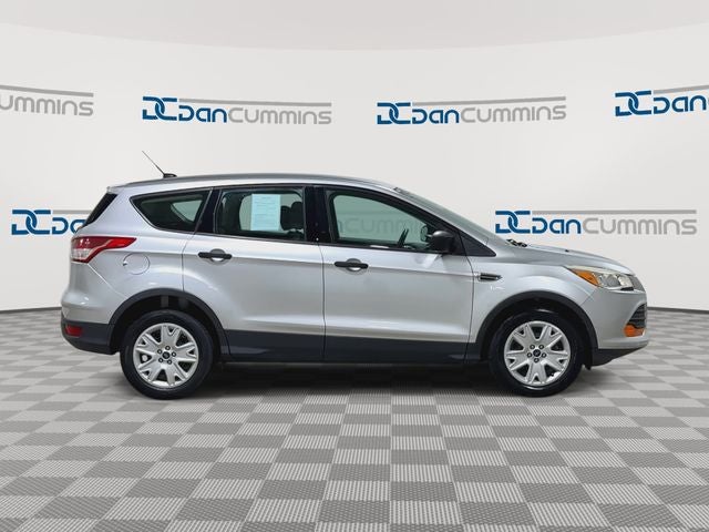 2016 Ford Escape S
