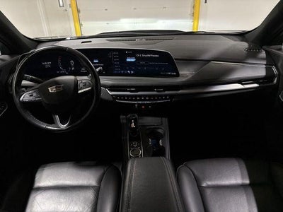 2024 Cadillac XT4 Premium Luxury
