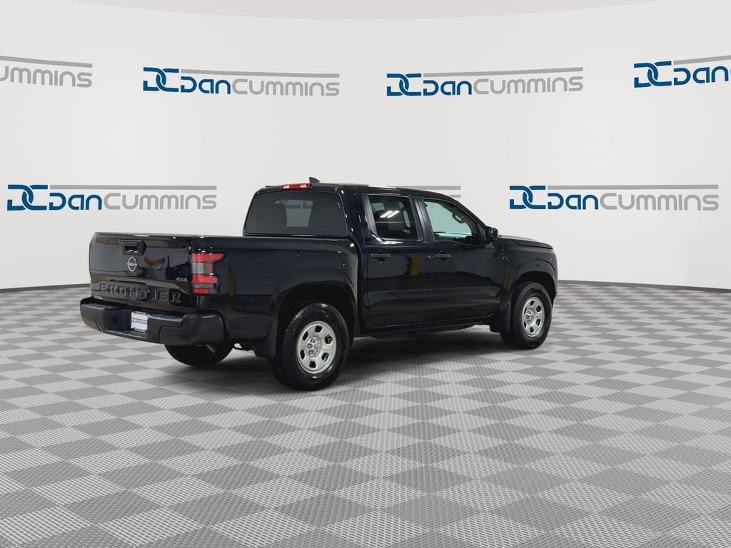 2022 Nissan Frontier S