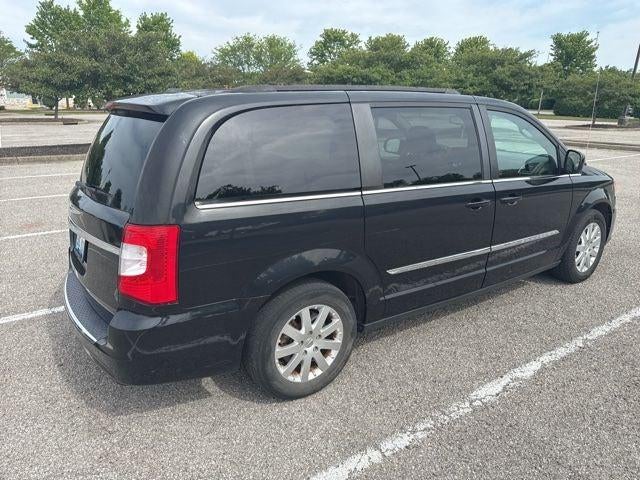 2015 Chrysler Town & Country Touring