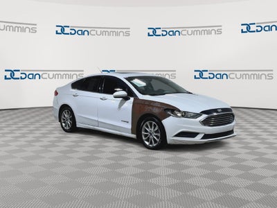 2017 Ford Fusion Hybrid SE