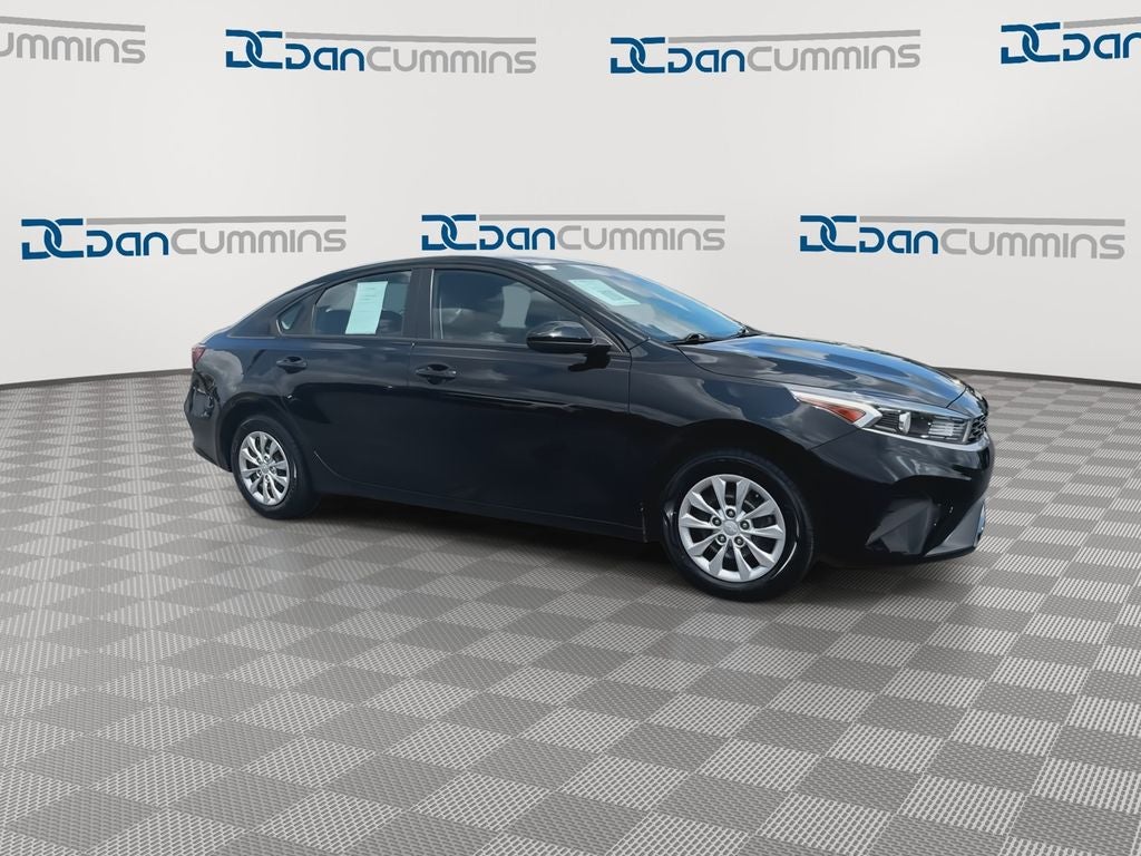 2022 Kia Forte FE
