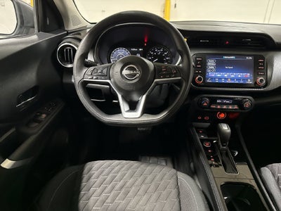 2022 Nissan Kicks SV