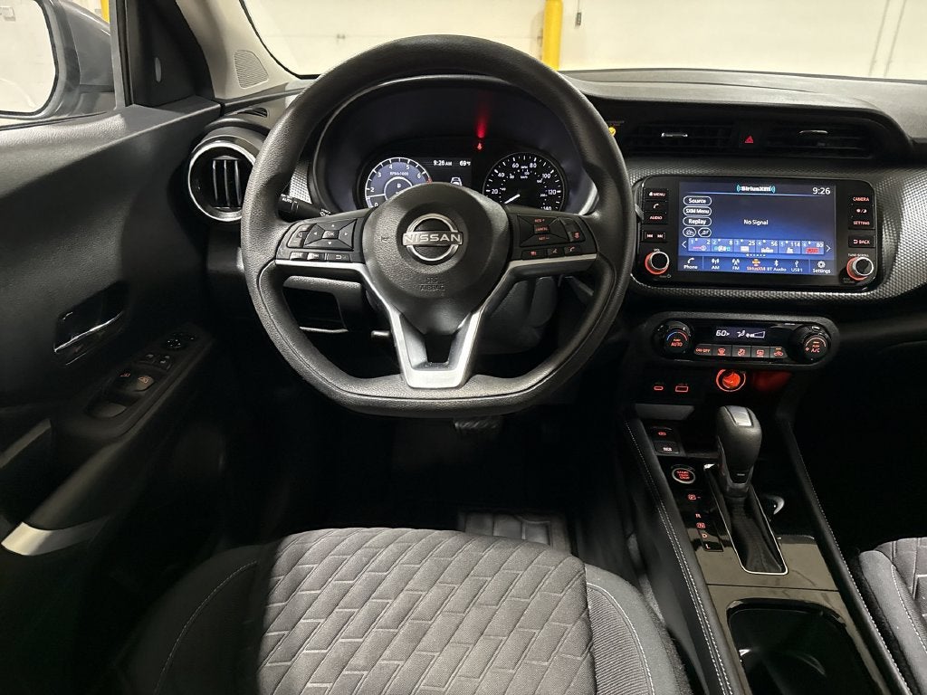 2022 Nissan Kicks SV