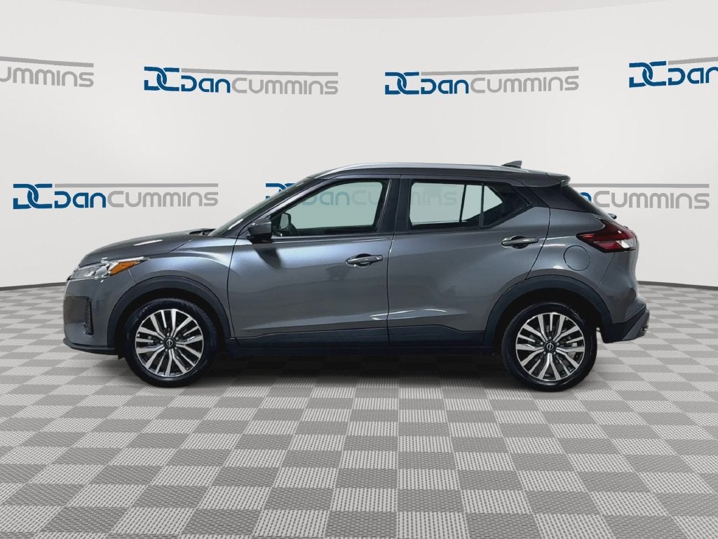 2022 Nissan Kicks SV