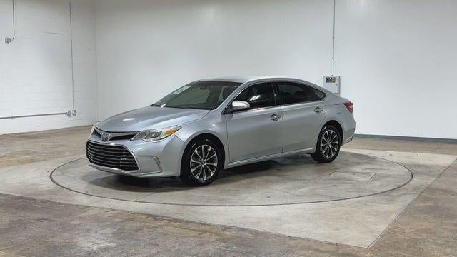 2017 Toyota Avalon XLE