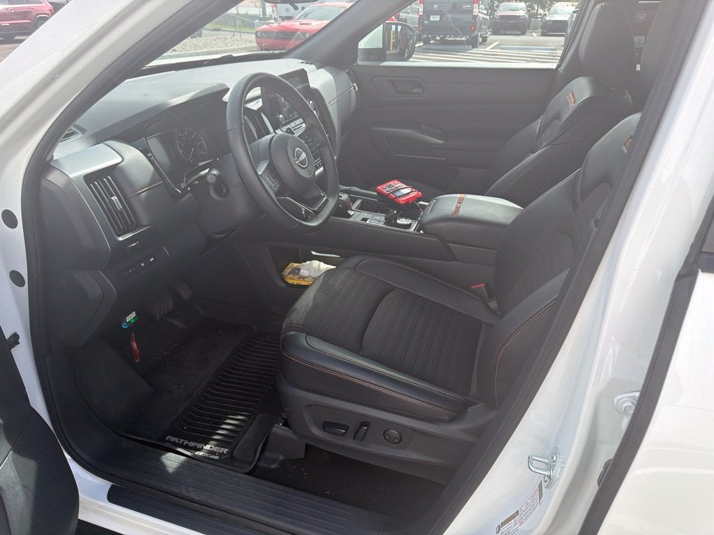 2025 Nissan Pathfinder Rock Creek