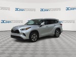 2020 Toyota Highlander Hybrid XLE