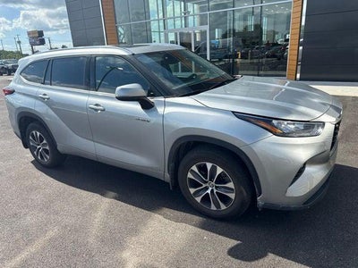 2020 Toyota Highlander Hybrid XLE
