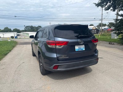 2019 Toyota Highlander LE
