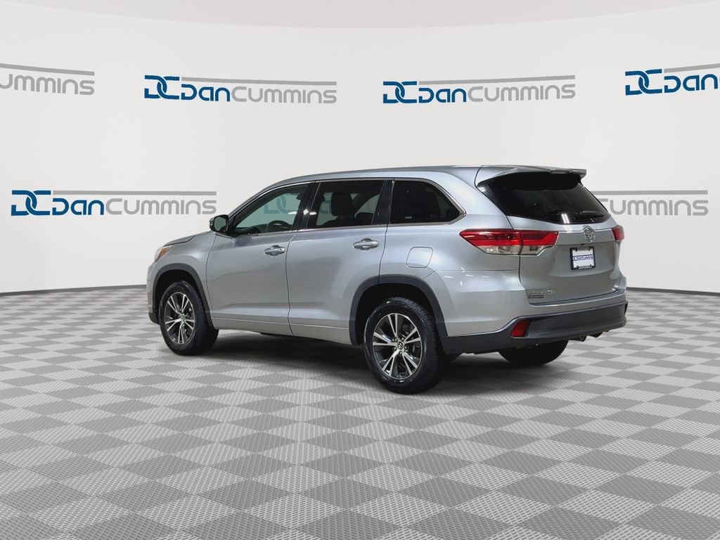 2018 Toyota Highlander LE
