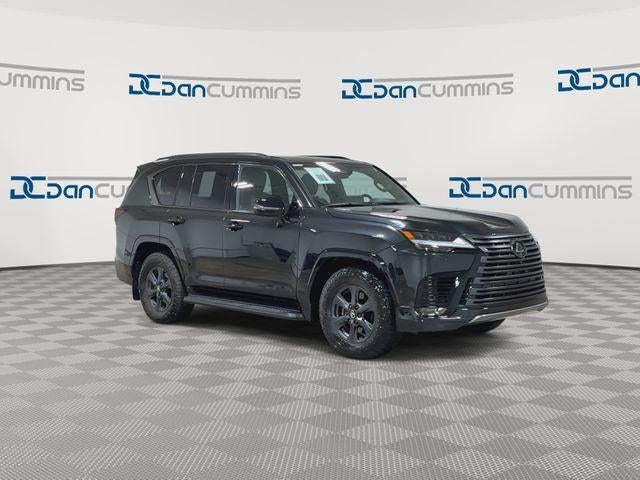 2025 Lexus LX 700h Overtrail