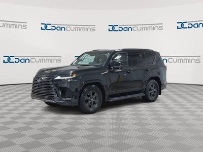 2025 Lexus LX 700h Overtrail