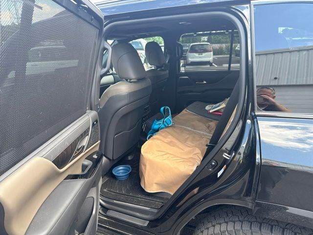 2025 Lexus LX 700h Overtrail