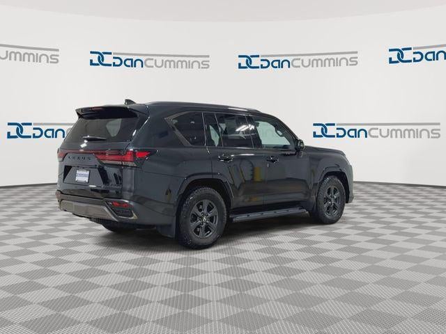 2025 Lexus LX 700h Overtrail