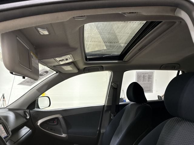 2006 Toyota RAV4 Sport