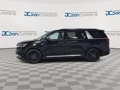 2022 Kia Carnival SX