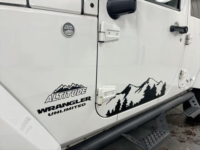 2012 Jeep Wrangler Unlimited Sahara Altitude